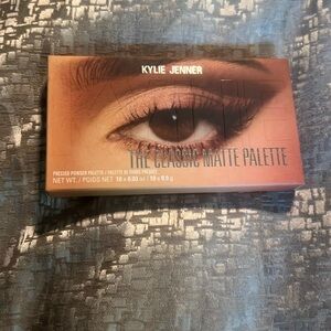 COPY - Kylie matte palette